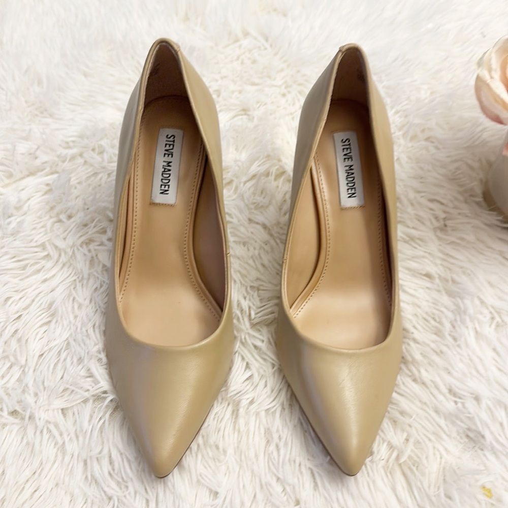 Steve Madden Salza Nude Leather heel pumps shoes women size 7.5 - Picture 6 of 10
